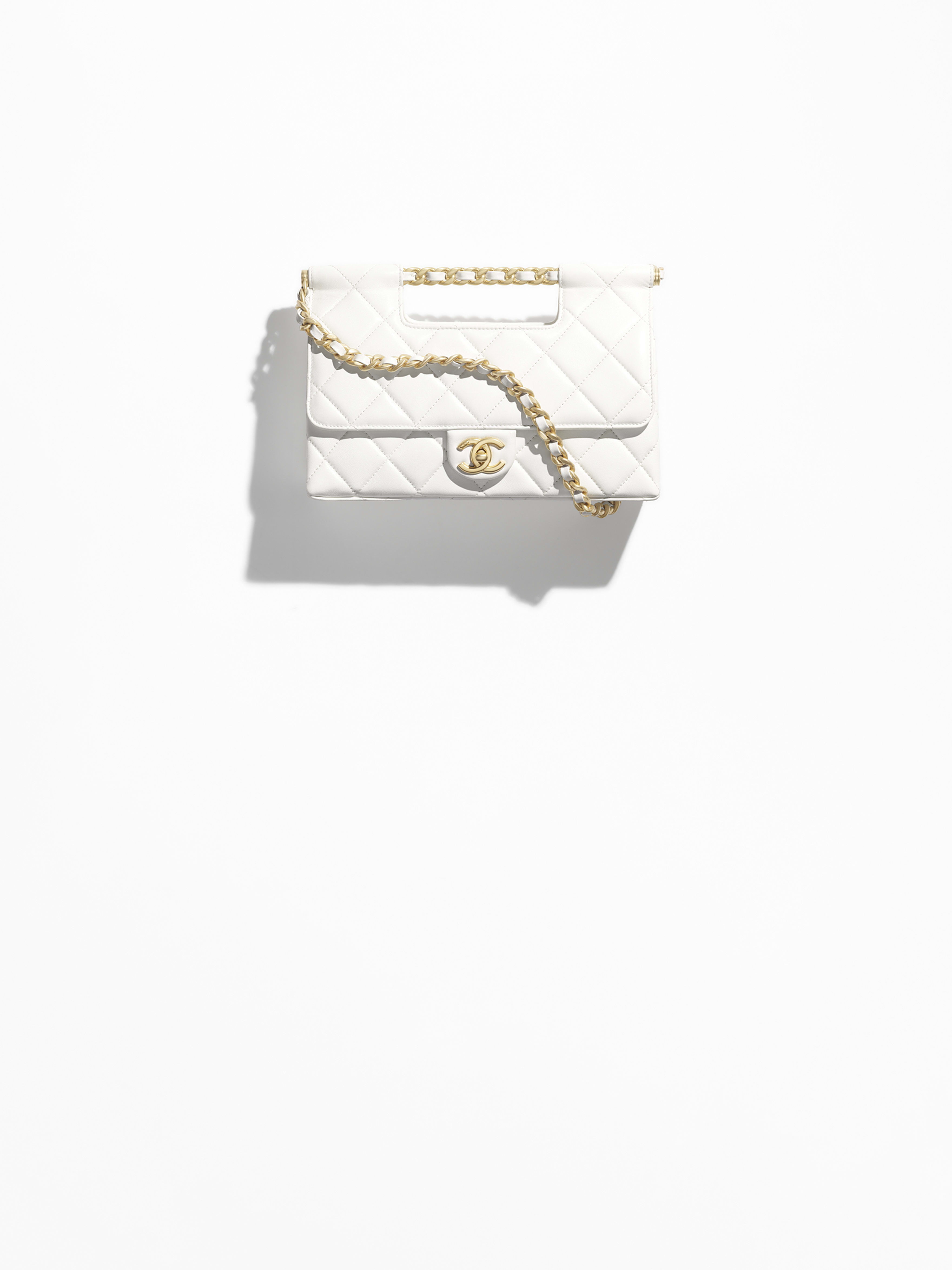 Bolso con solapa y asa de mano - Blanco - Piel de cordero efecto brillo y metal dorado - vista artística 1 grande
